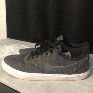 Nike SB Solarsoft Check Grey/Black Men's SZ 9